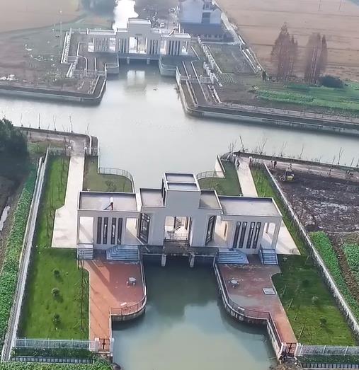 上海市西部地區(qū)流域泄洪通道防洪堤防達(dá)標(biāo)工程（金山區(qū)徐涇港）3標(biāo)段